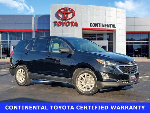 Used 2019 Chevrolet Equinox LS w/ LS Convenience Package image 1