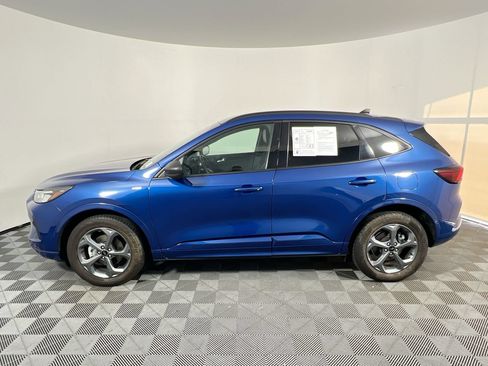 Used 2023 Ford Escape ST-Line AWD/4WD image 6
