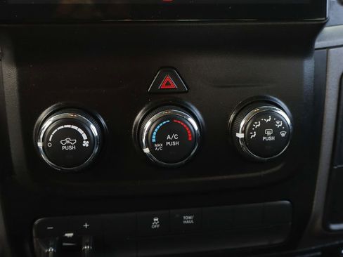 Used 2016 RAM 1500 Tradesman w/ Popular Equipment Group RWD image 31