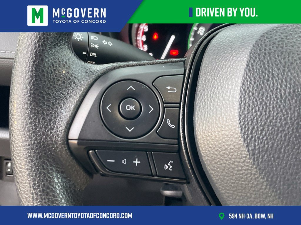 Used 2023 Toyota RAV4 LE AWD/4WD image 28