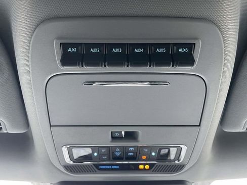 New 2026 Ford F250 Lariat w/ Black Appearance Package image 6