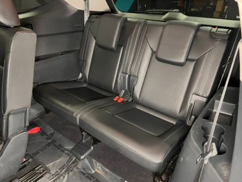 Used 2018 Volkswagen Atlas SEL AWD/4WD image 18