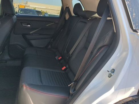 Certified 2025 Nissan Rogue SV image 14