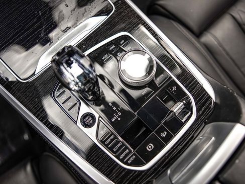 Used 2019 BMW X7 xDrive50i w/ Dynamic Handling Package AWD/4WD image 24