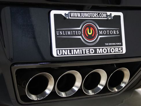 Used 2014 Chevrolet Corvette Stingray Convertible w/ 3LT Preferred Equipment Group RWD image 6