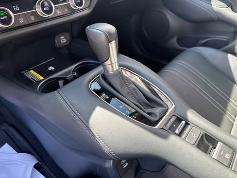 Used 2024 Honda HR-V EX-L image 29