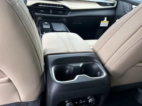 New 2027 Buick Enclave Preferred w/ Power Package AWD/4WD image 35