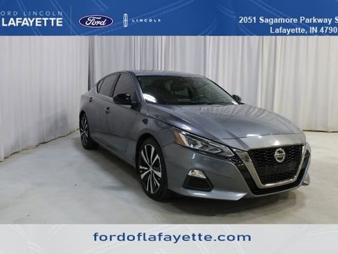 Used 2021 Nissan Altima 2.0 SR image 1