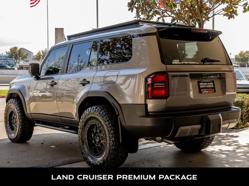 Used 2025 Toyota Land Cruiser w/ Premium Package image 7