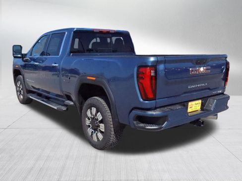 New 2026 GMC Sierra 3500 Denali w/ Denali Reserve Package AWD/4WD image 5