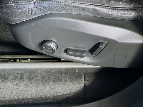 Used 2022 Volvo XC90 T6 Momentum w/ Advanced Package image 12