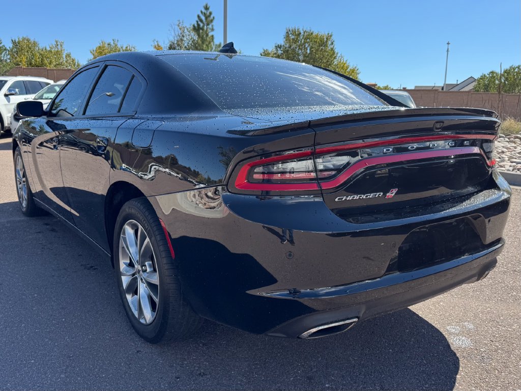 Used 2020 Dodge Charger SXT AWD/4WD image 4
