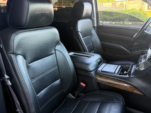 Used 2015 GMC Yukon Denali w/ Touring Package AWD/4WD image 14