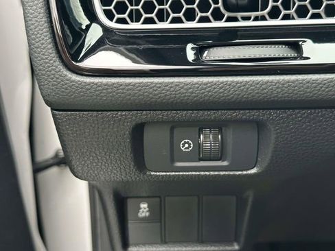 Certified 2025 Honda Civic Sport Touring image 30