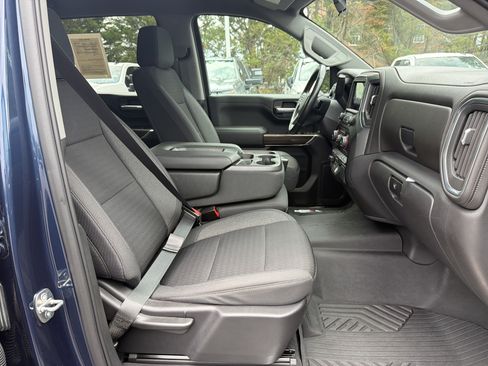 Used 2021 Chevrolet Silverado 1500 RST AWD/4WD image 35