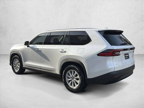 New 2026 Toyota Grand Highlander XLE image 7