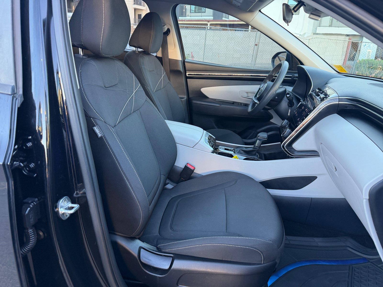 Used 2022 Hyundai Tucson SEL AWD/4WD image 30