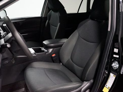 Certified 2024 Toyota RAV4 LE FWD image 25