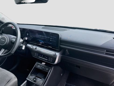 Used 2024 Hyundai Kona SEL w/ Convenience Package FWD image 30