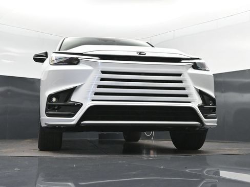 New 2026 Lexus TX 500h AWD image 44
