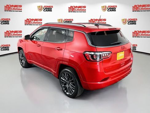 Used 2022 Jeep Compass Limited AWD/4WD image 2