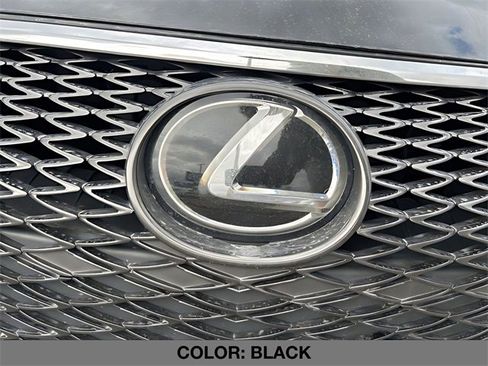 Used 2018 Lexus RC 300 AWD image 10