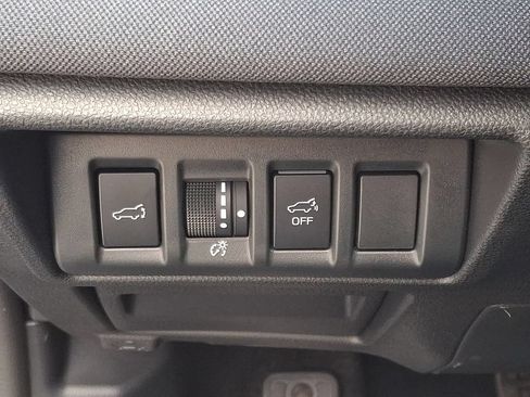 Certified 2025 Subaru Outback Premium AWD/4WD image 24