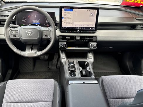 Certified 2026 Toyota RAV4 XSE w/ Illumination Package (TMS) AWD/4WD image 18