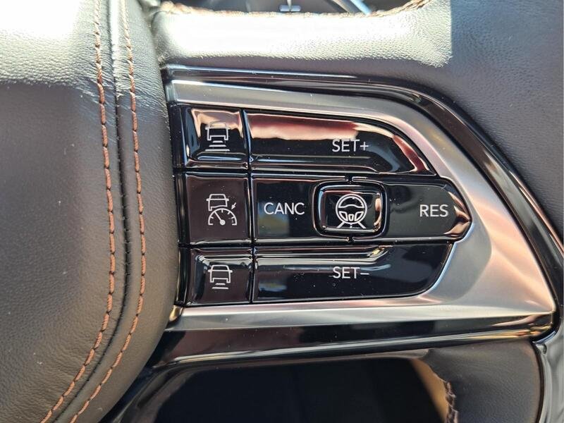 New 2027 Jeep Grand Cherokee Summit AWD/4WD image 32