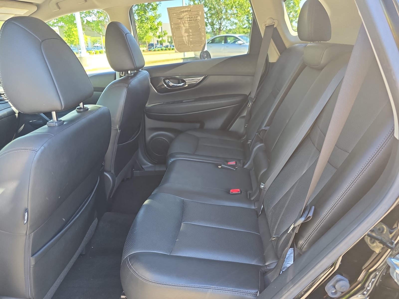 Used 2018 Nissan Rogue SL AWD/4WD image 13