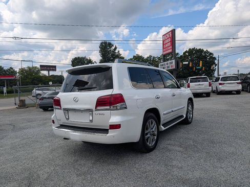 Used 2014 Lexus LX 570 4WD image 7