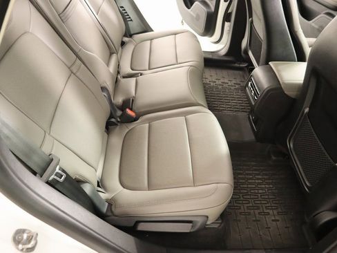 New 2025 Lincoln Corsair Grand Touring AWD/4WD image 15