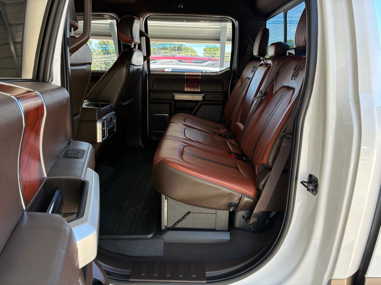Used 2020 Ford F250 King Ranch w/ Chrome Package AWD/4WD image 34