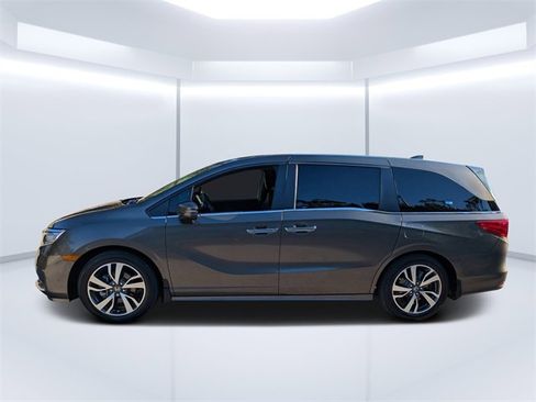 Certified 2022 Honda Odyssey Touring image 7