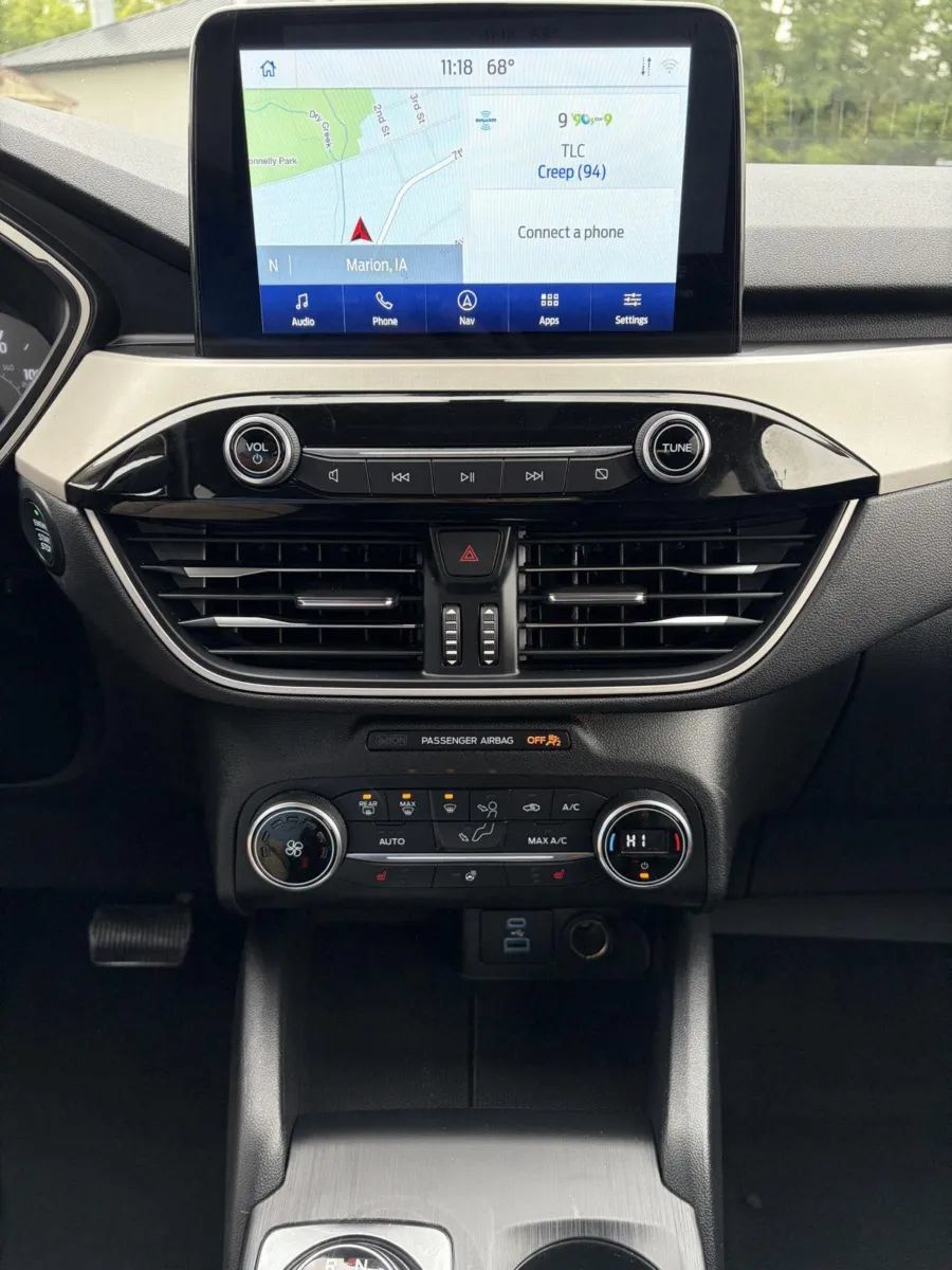 Used 2020 Ford Escape SEL AWD/4WD image 22