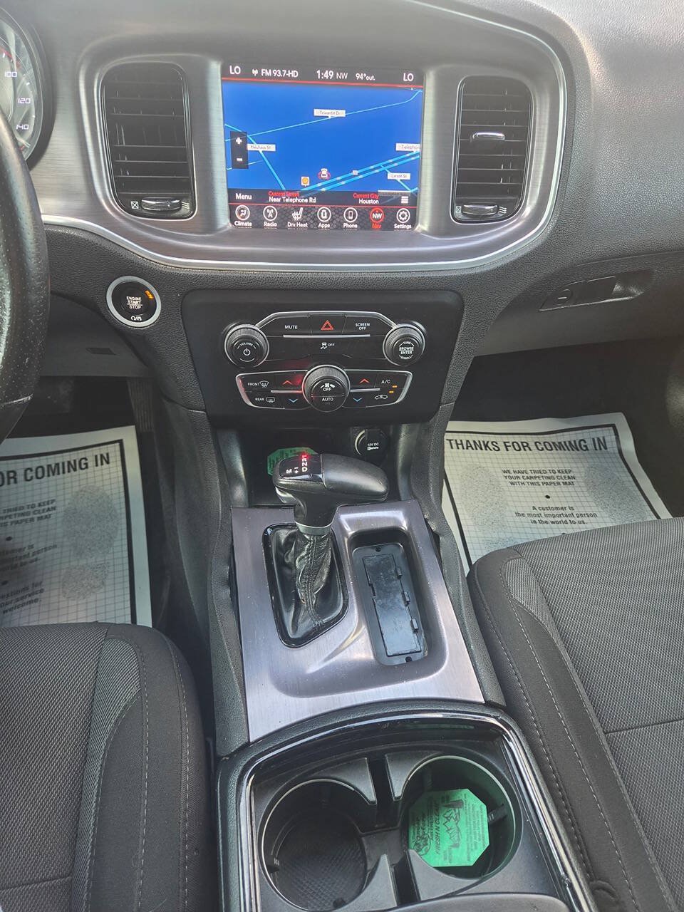 Used 2017 Dodge Charger SXT w/ Blacktop Package RWD image 8