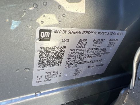 New 2026 Chevrolet Equinox EV LT image 36