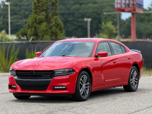 Used 2018 Dodge Charger GT AWD/4WD image 6