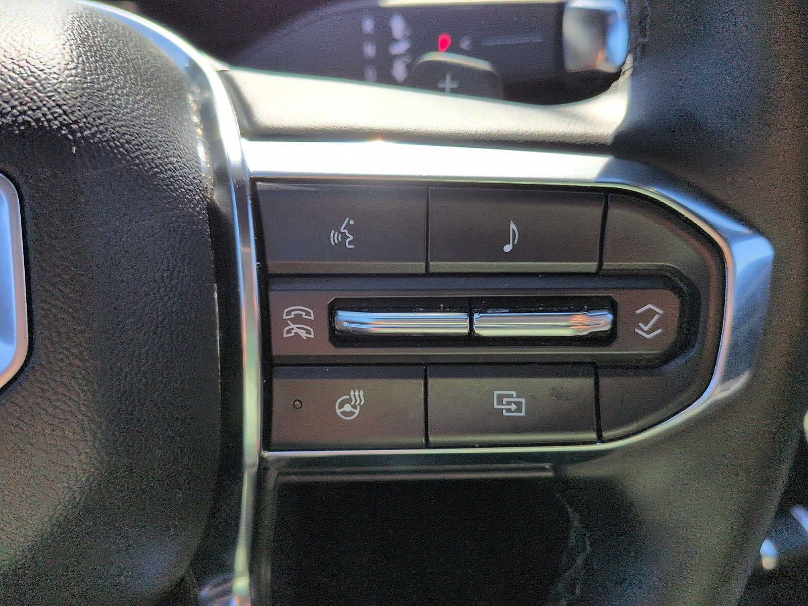 Used 2026 GMC Terrain Elevation w/ Black Edition FWD image 16
