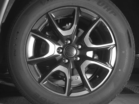 Used 2025 Jeep Compass Trailhawk image 14