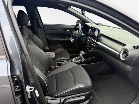 Certified 2023 Kia Forte GT-Line w/ GT-Line Technology Package image 26