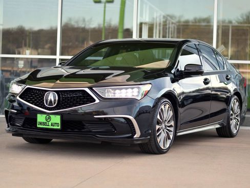 Used 2018 Acura RLX w/ Technology Package image 5