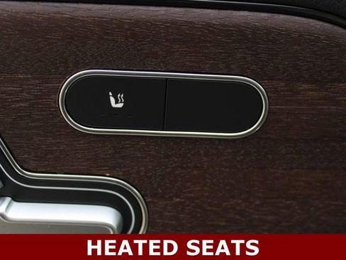 Used 2021 Mercedes-Benz GLA 250 4MATIC image 4