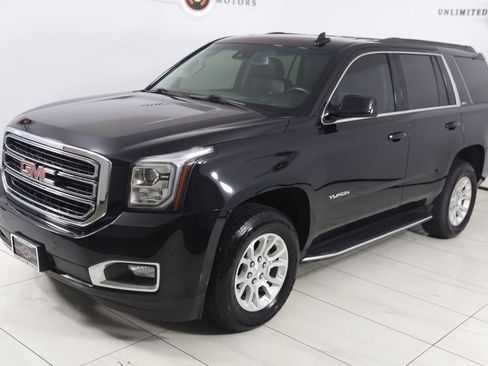 Used 2018 GMC Yukon SLT w/ HD Trailering Package AWD/4WD image 23