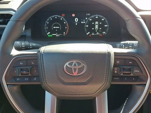 Used 2025 Toyota 4Runner TRD Off-Road AWD/4WD image 20