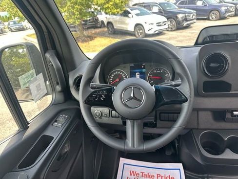Used 2026 Mercedes-Benz Sprinter 2500 image 23