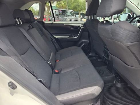 Used 2024 Toyota RAV4 LE AWD/4WD image 15