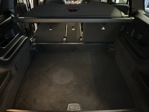 Used 2021 Mercedes-Benz GLB 250 image 14