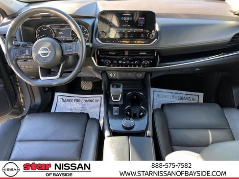 Used 2023 Nissan Rogue SL w/ SL Premium Package image 14