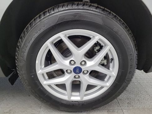 Used 2022 Ford Edge SEL image 31